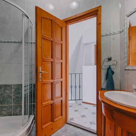 Hegyi Fuege Vendeghaz Σπίτι διακοπών